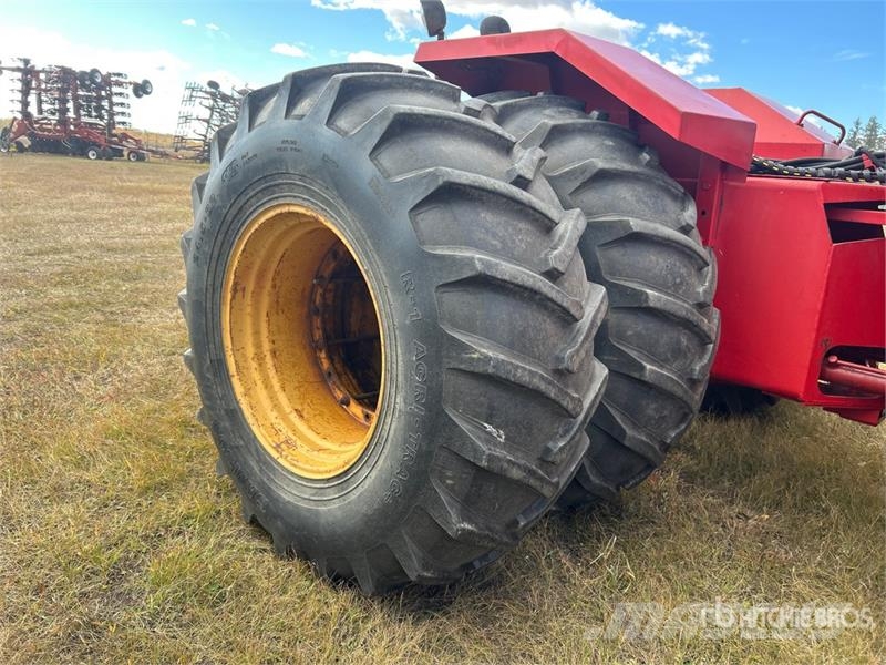 Versatile 955 4WD Tractor Tractoren