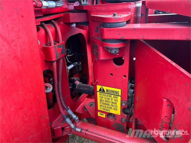 Versatile 955 4WD Tractor Tractoren