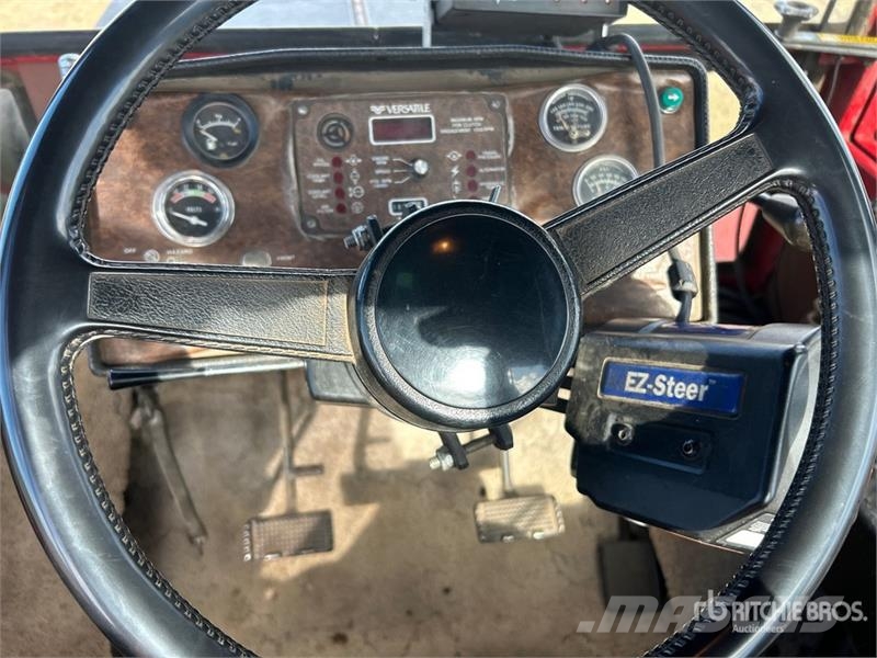 Versatile 955 4WD Tractor Tractoren
