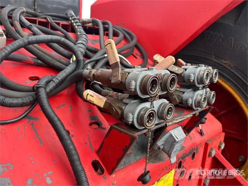 Versatile 955 4WD Tractor Tractoren