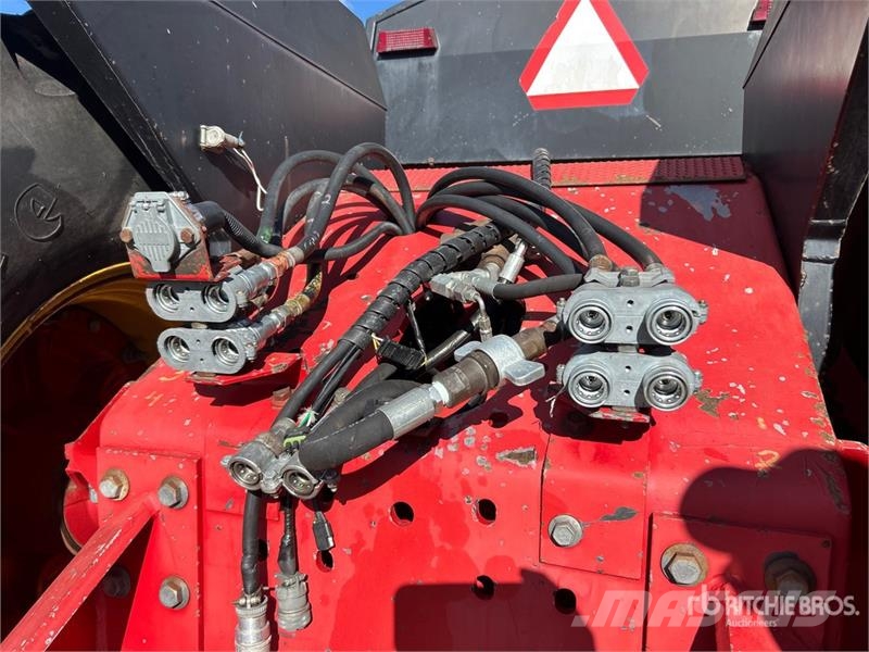 Versatile 976 4WD Tractor Tractoren