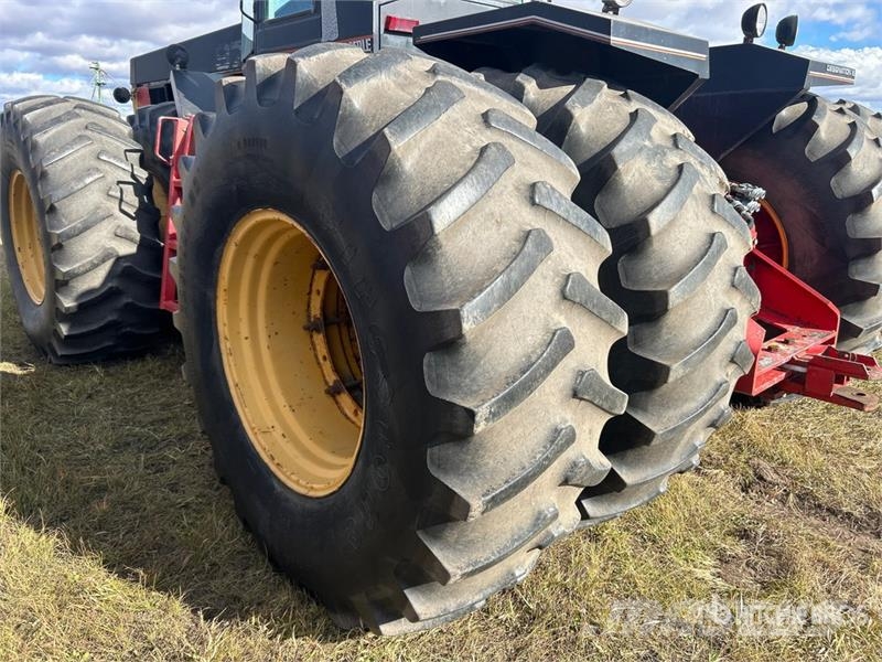 Versatile 976 4WD Tractor Tractoren