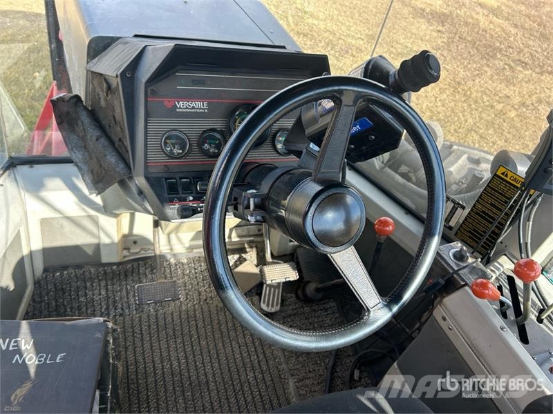 Versatile 976 4WD Tractor Tractoren