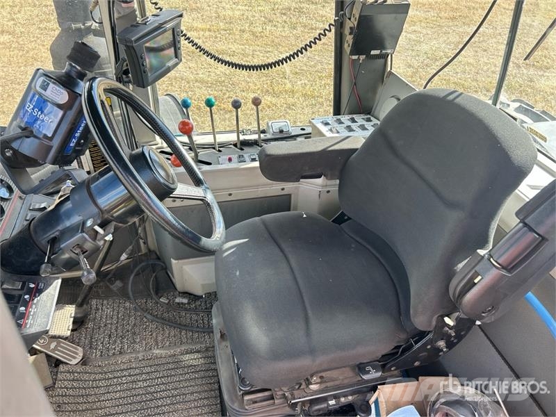 Versatile 976 4WD Tractor Tractoren