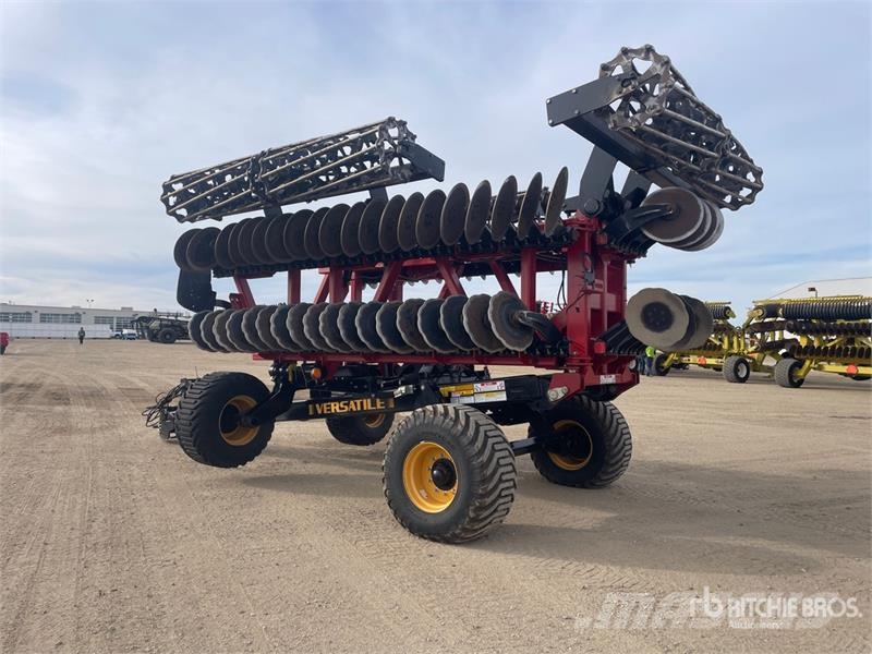Versatile Fury HS 350 35 ft Tandem High-Speed Disc Randaalid
