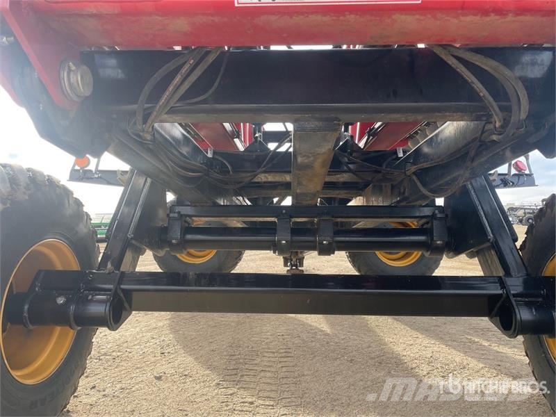 Versatile Fury HS 350 35 ft Tandem High-Speed Disc Randaalid