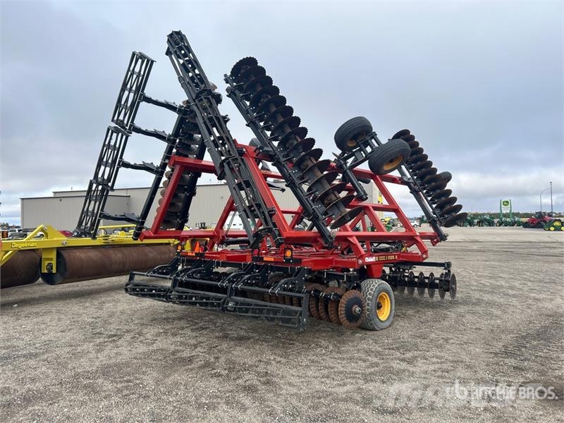 Versatile VIKING VT375 37 ft Tandem Vertical Disc زحافات ساحقة