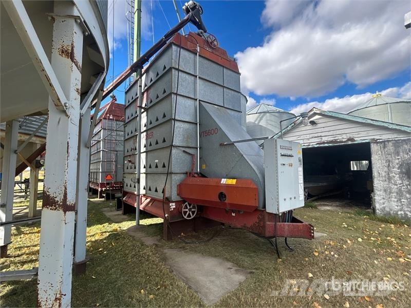 Vertec 5600 Stacked Grain Dryer Secadores de grãos