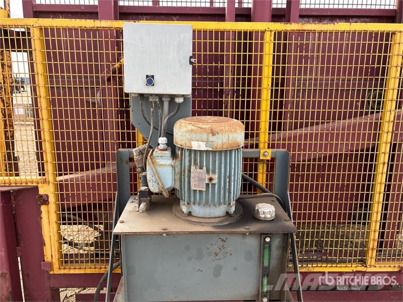 Vertical Docking System Sonstige Baumaschinen