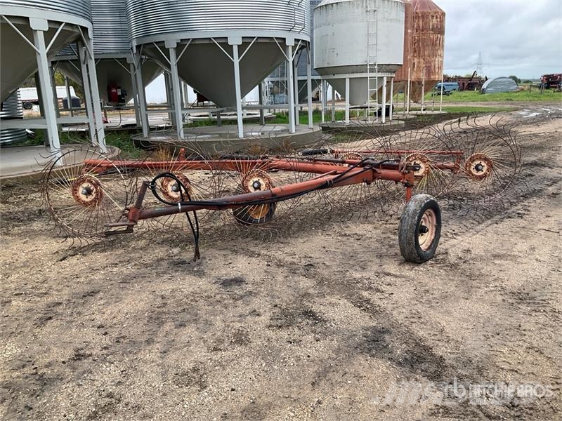 Vicon 6 Hay Rake Rakes and tedders
