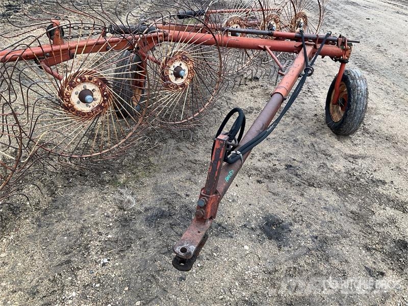 Vicon 6 Hay Rake Rakes and tedders
