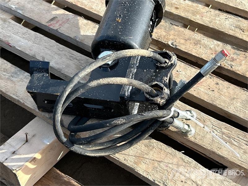 Vicsec VCAG400 16 in Excavator Auger (Unused) Vrtací stroje