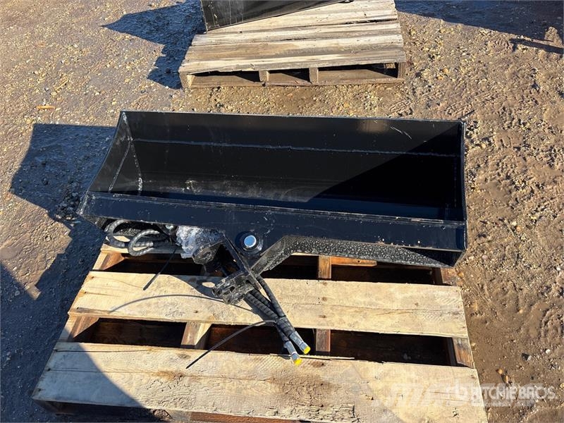 Vicsec VCT1000 40 in Hydraulic Tilting Excavator Bucket ( Bakken