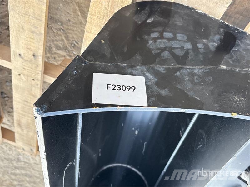 Vicsec VCT600 24 in Tilting Excavator Bucket (Unused) Buckets