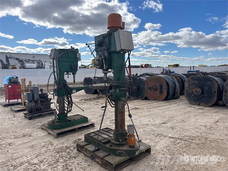  Victoria Progress 5E Industrial Drill Press معدات البناء - غير ذلك