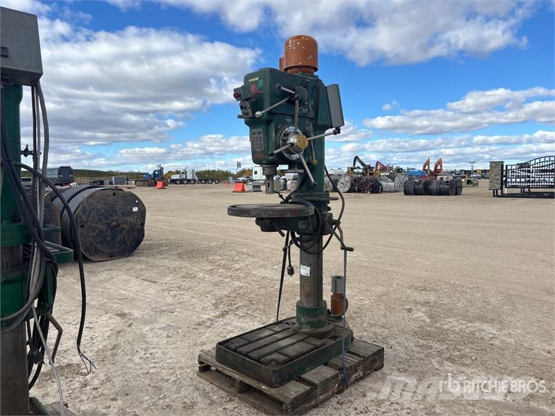  Victoria Progress 5E Industrial Drill Press معدات البناء - غير ذلك