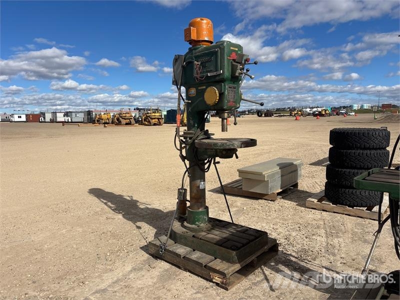  Victoria Progress 5E Industrial Drill Press معدات البناء - غير ذلك