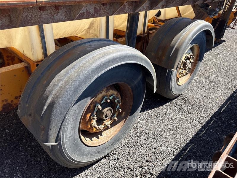 Viking-Cives T/A Snow Plow Trailer Outros Reboques