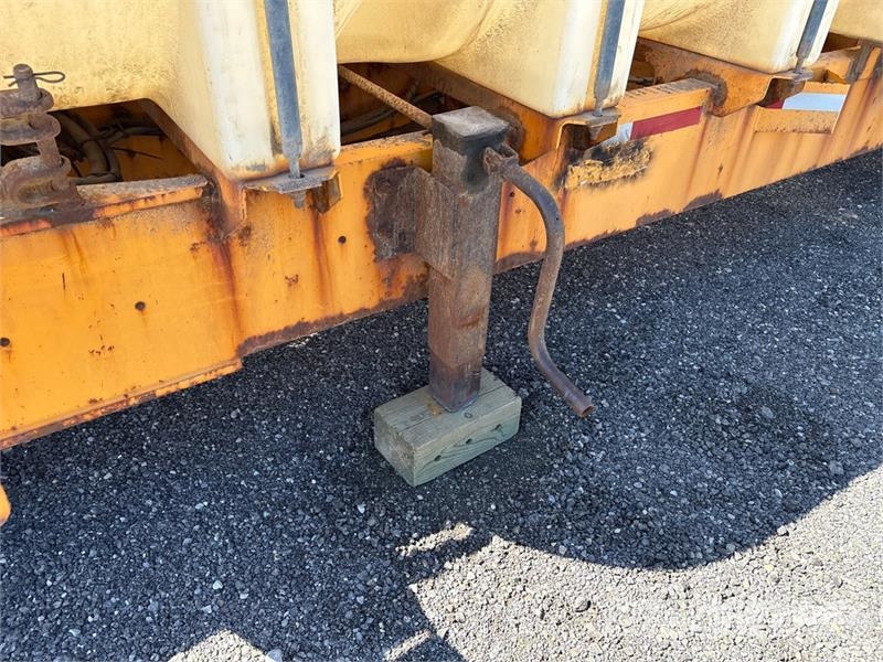 Viking-Cives T/A Snow Plow Trailer Outros Reboques