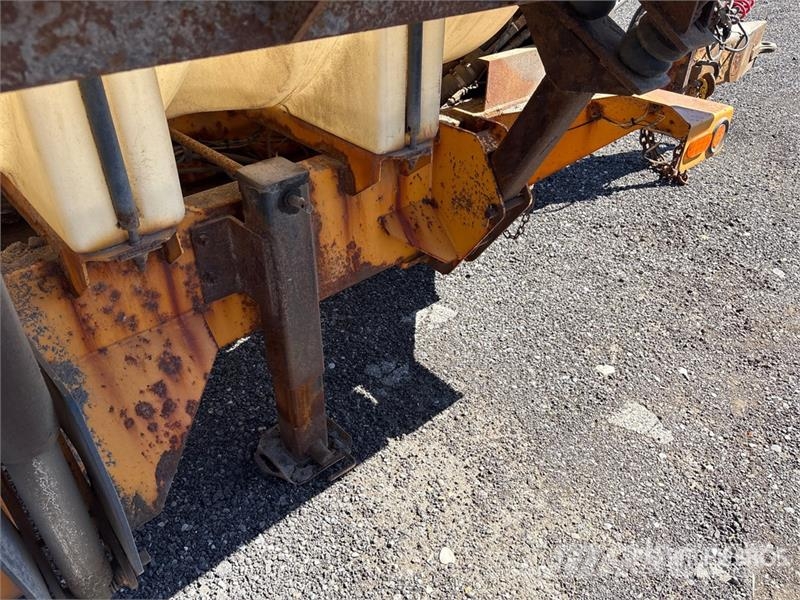 Viking-Cives T/A Snow Plow Trailer Outros Reboques