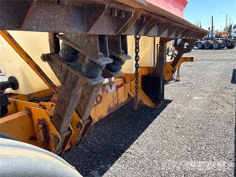 Viking-Cives T/A Snow Plow Trailer Outros Reboques