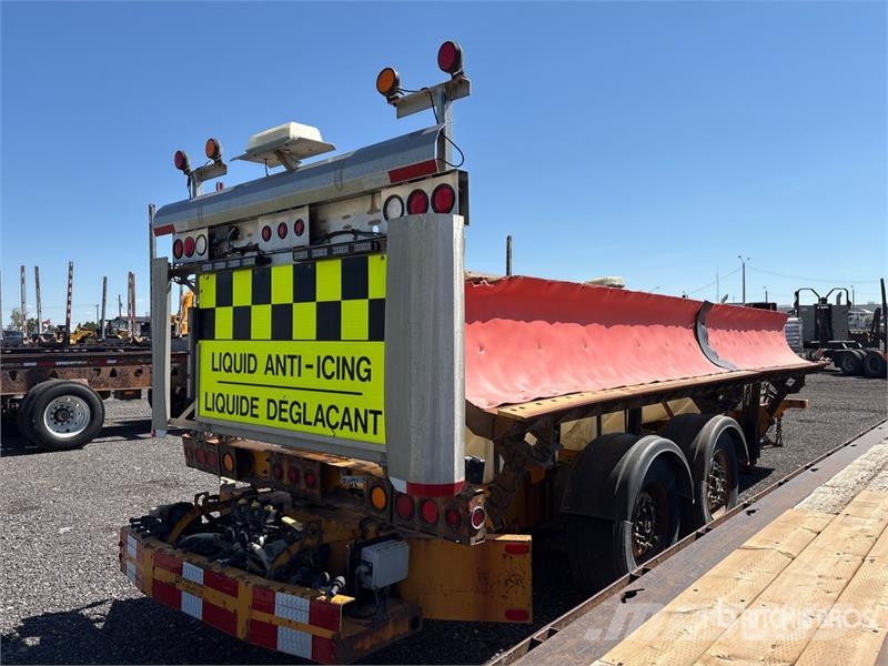 Viking-Cives T/A Snow Plow Trailer Outros Reboques