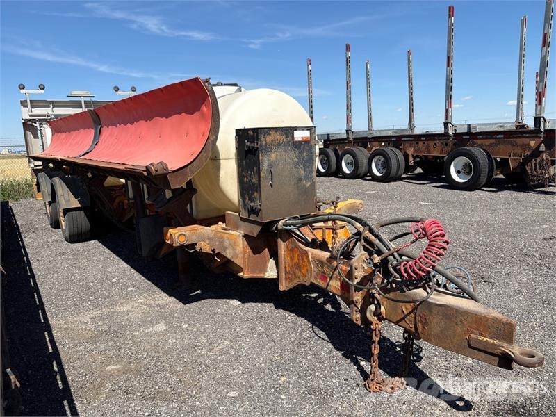 Viking-Cives T/A Snow Plow Trailer Outros Reboques