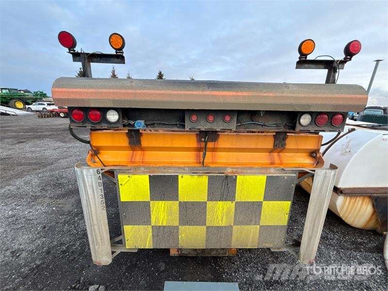 Viking Steel 14 ft x 4 ft 4 in Spreader Box Sonstige Baumaschinen
