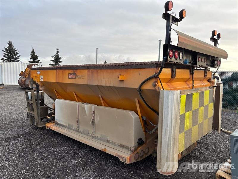 Viking Steel 14 ft x 4 ft 4 in Spreader Box Sonstige Baumaschinen