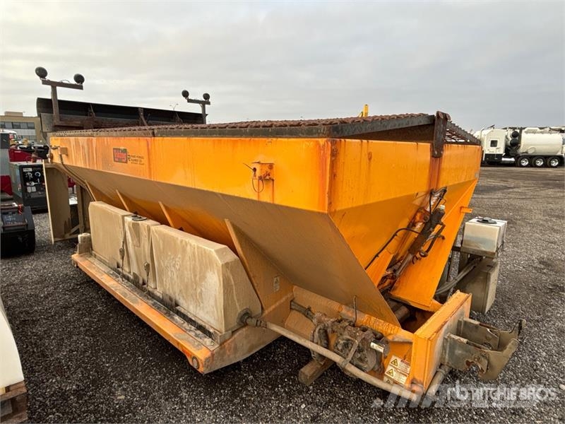 Viking Steel 14 ft x 4 ft 4 in Spreader Box Sonstige Baumaschinen