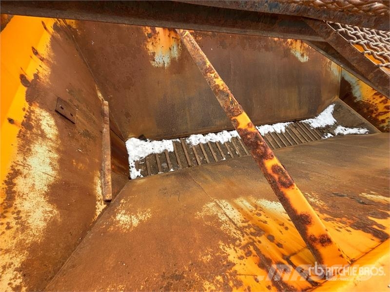 Viking Steel 14 ft x 4 ft 4 in Spreader Box Sonstige Baumaschinen