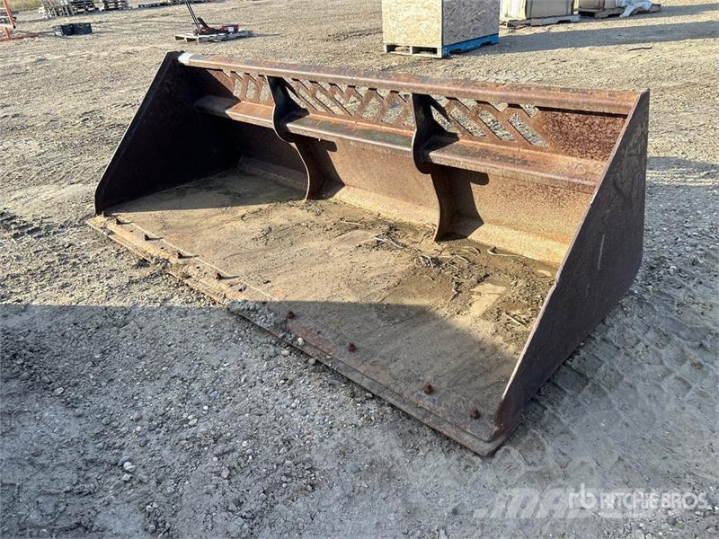 Virnig 96 in Snow Skid Steer Bucket Žlice