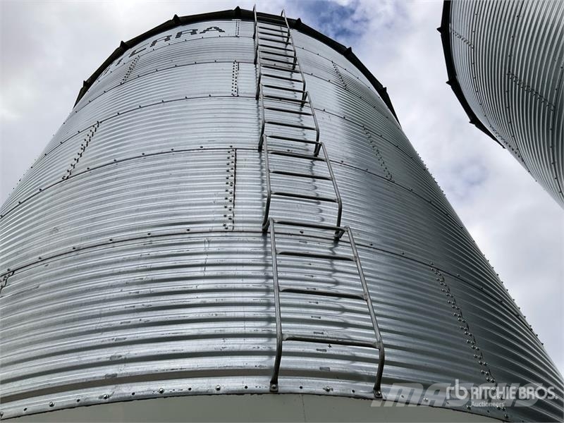 Viterra +/- 7500 bu 6 Ring Hopper Grain Bin 农作物机械加工存储设备 - 其他