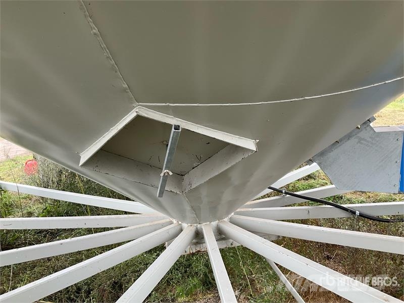 Viterra +/- 7500 bu 6 Ring Hopper Grain Bin Strojevi za preradu i skadištenje žetva - Ostalo
