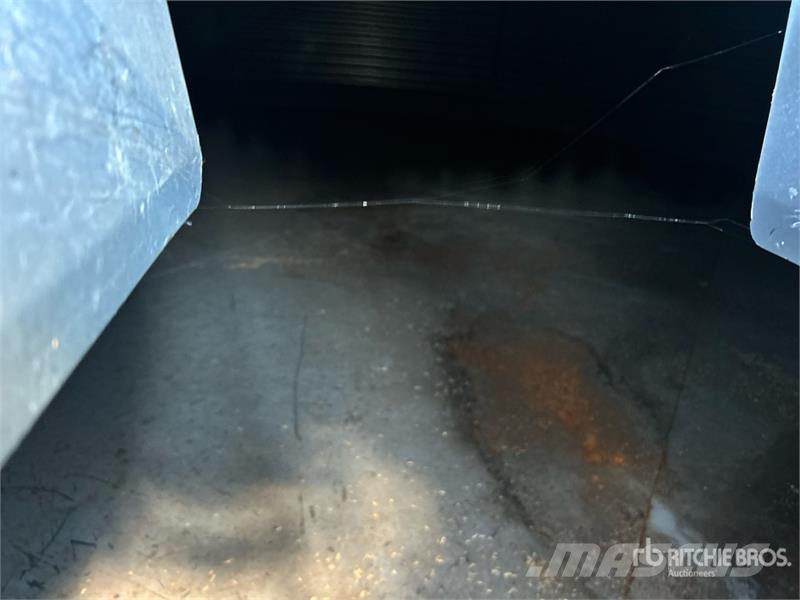  Viterra +/- 8000 bu 6 Ring Grain Bin Foredlings- og lagerhåndteringsutstyr - Annet