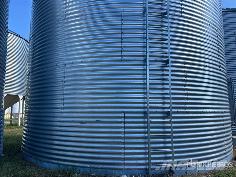  Viterra +/- 8000 bu 6 Ring Grain Bin Foredlings- og lagerhåndteringsutstyr - Annet
