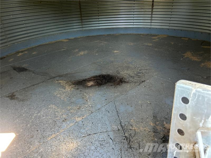  Viterra +/- 8000 bu 6 Ring Grain Bin Foredlings- og lagerhåndteringsutstyr - Annet
