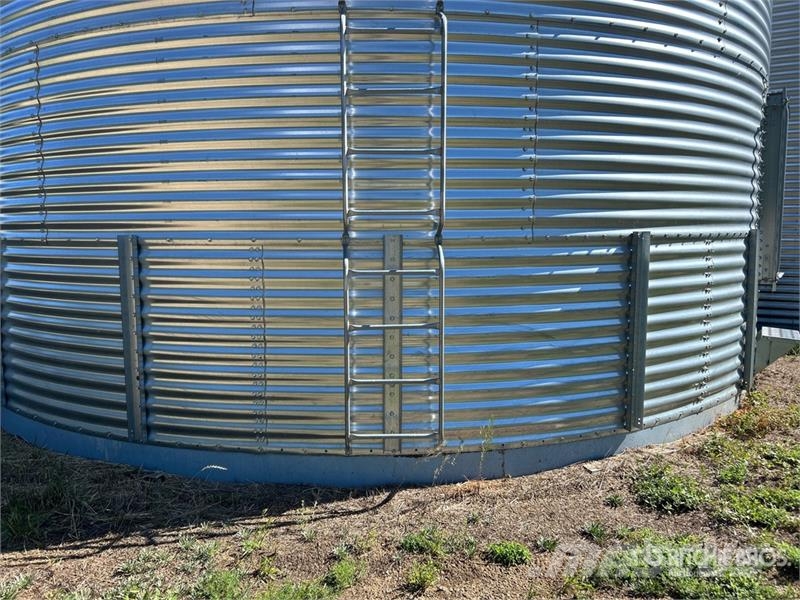  Viterra +/- 8000 bu 6 Ring Grain Bin Foredlings- og lagerhåndteringsutstyr - Annet