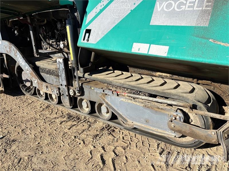 Vögele 5200 Track Asphalt Paver Asfalta klājēji