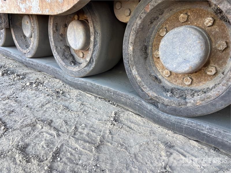 Vögele 5200 Track Asphalt Paver Asfalta klājēji