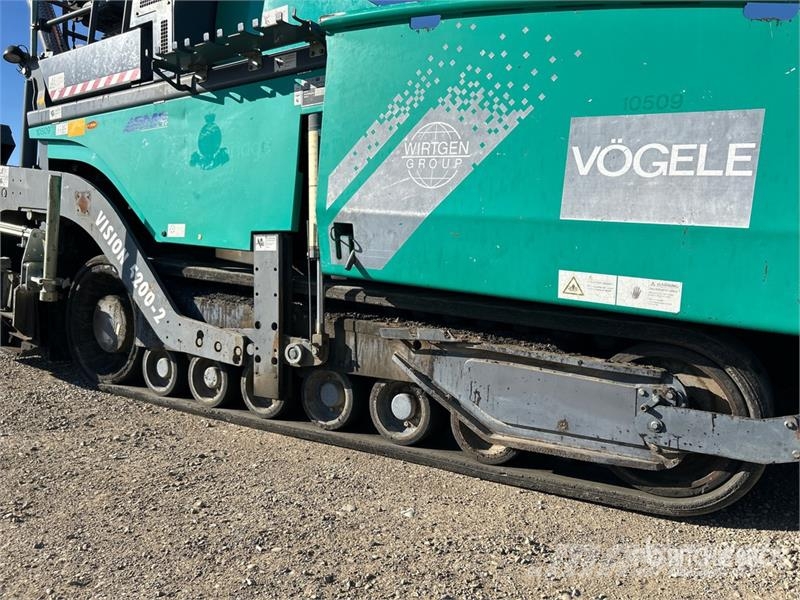Vögele VISION 5200-2 Track Asphalt Paver Asfaltni finišeri