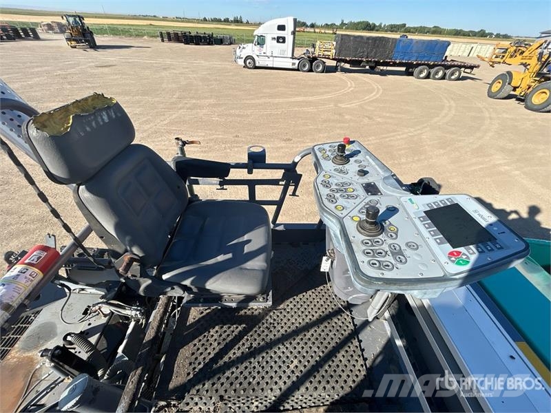 Vögele VISION 5200-2 Track Asphalt Paver Asfaltni finišeri