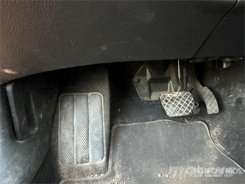 Volkswagen Golf Automobile Kistehergépjárművek