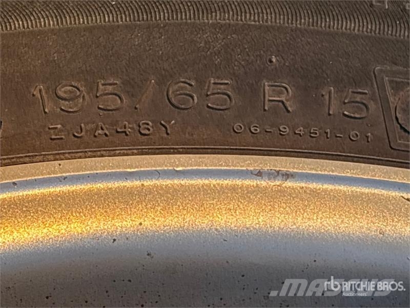 Volkswagen Golf Automobile Kistehergépjárművek
