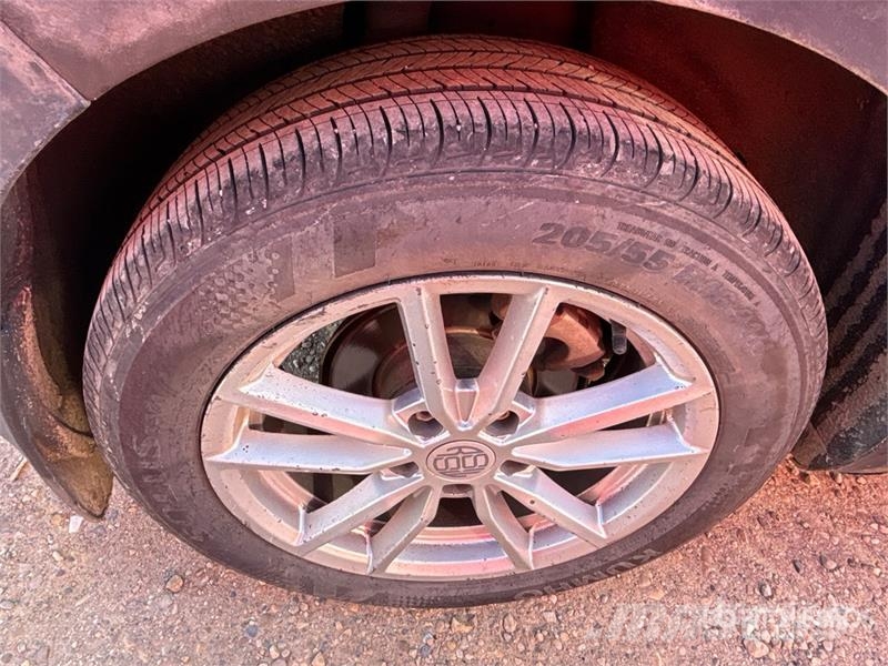 Volkswagen Golf TDI S Automobile Voiture