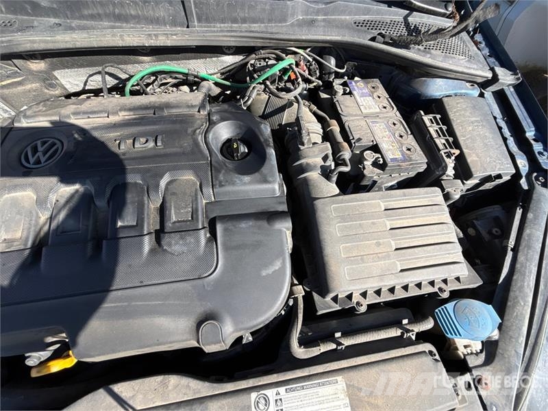 Volkswagen Golf TDI S Automobile Voiture