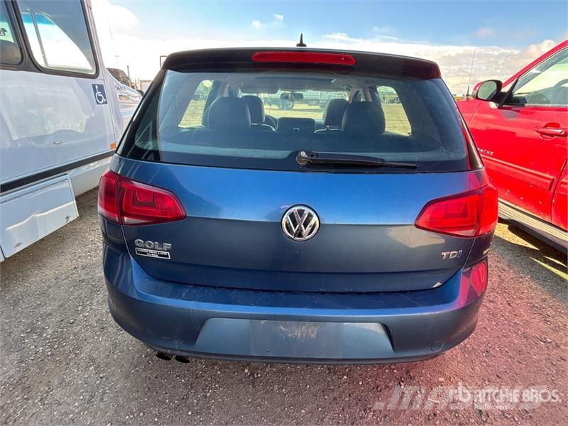 Volkswagen Golf TDI S Automobile Voiture