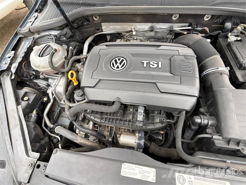 Volkswagen Golf TSi TSI Automobile 汽車