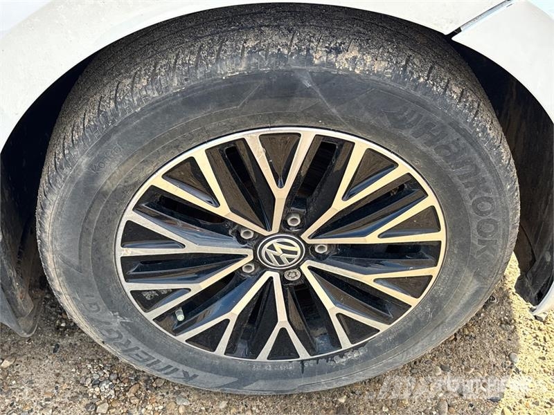Volkswagen Jetta S Automobile Automobili