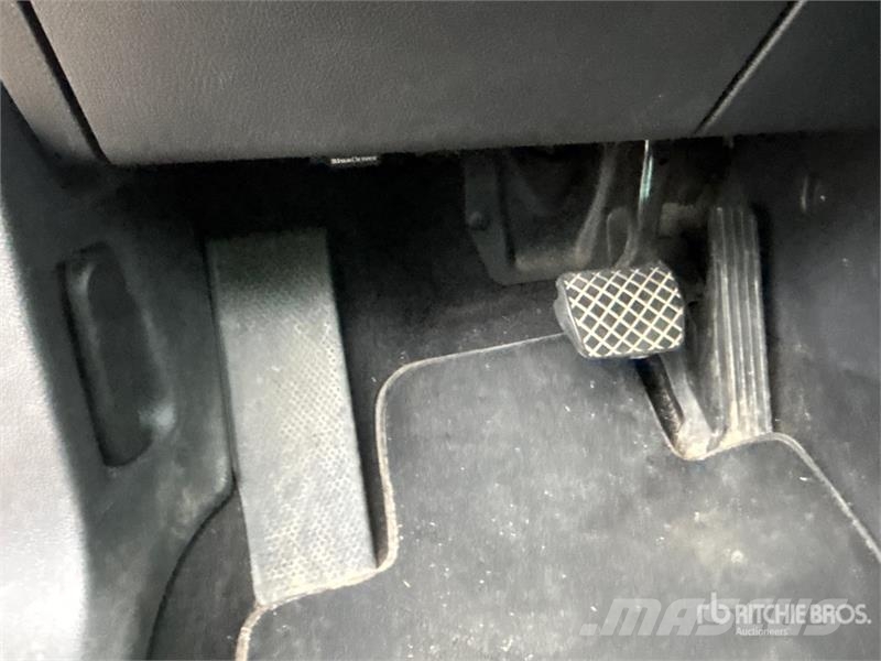 Volkswagen Tiguan AWD SUV Voiture